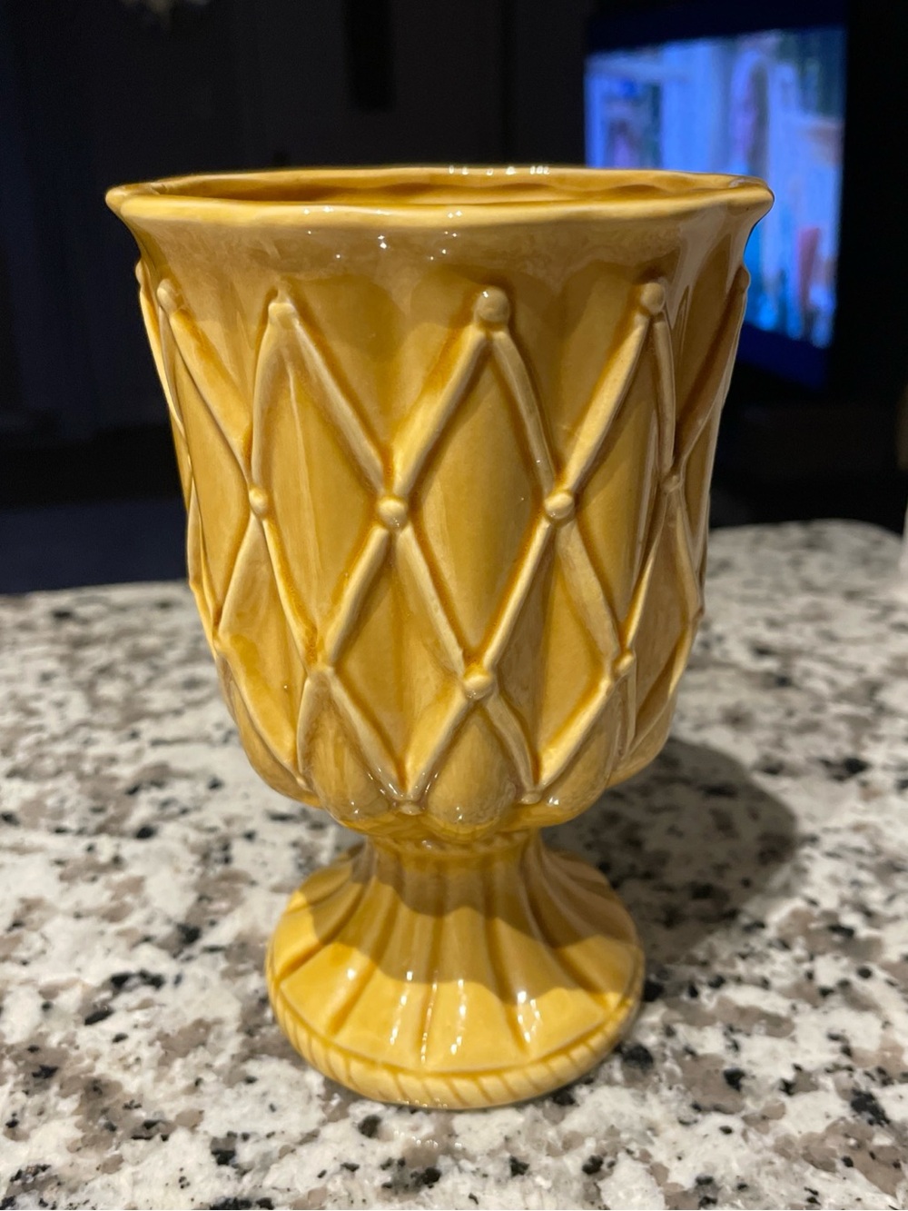 Vintage Heathrow By Brody N-400 Harvest Yellow Pedestal Planter Vase MCM 6”